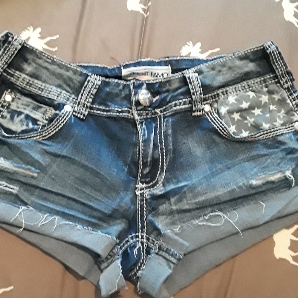 Stretchy shorts